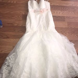 David’s bridal mermaid wedding dress 7v3680